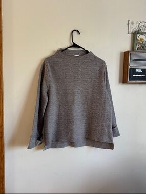 Habitat grey/ Heather Taupe Knit Top